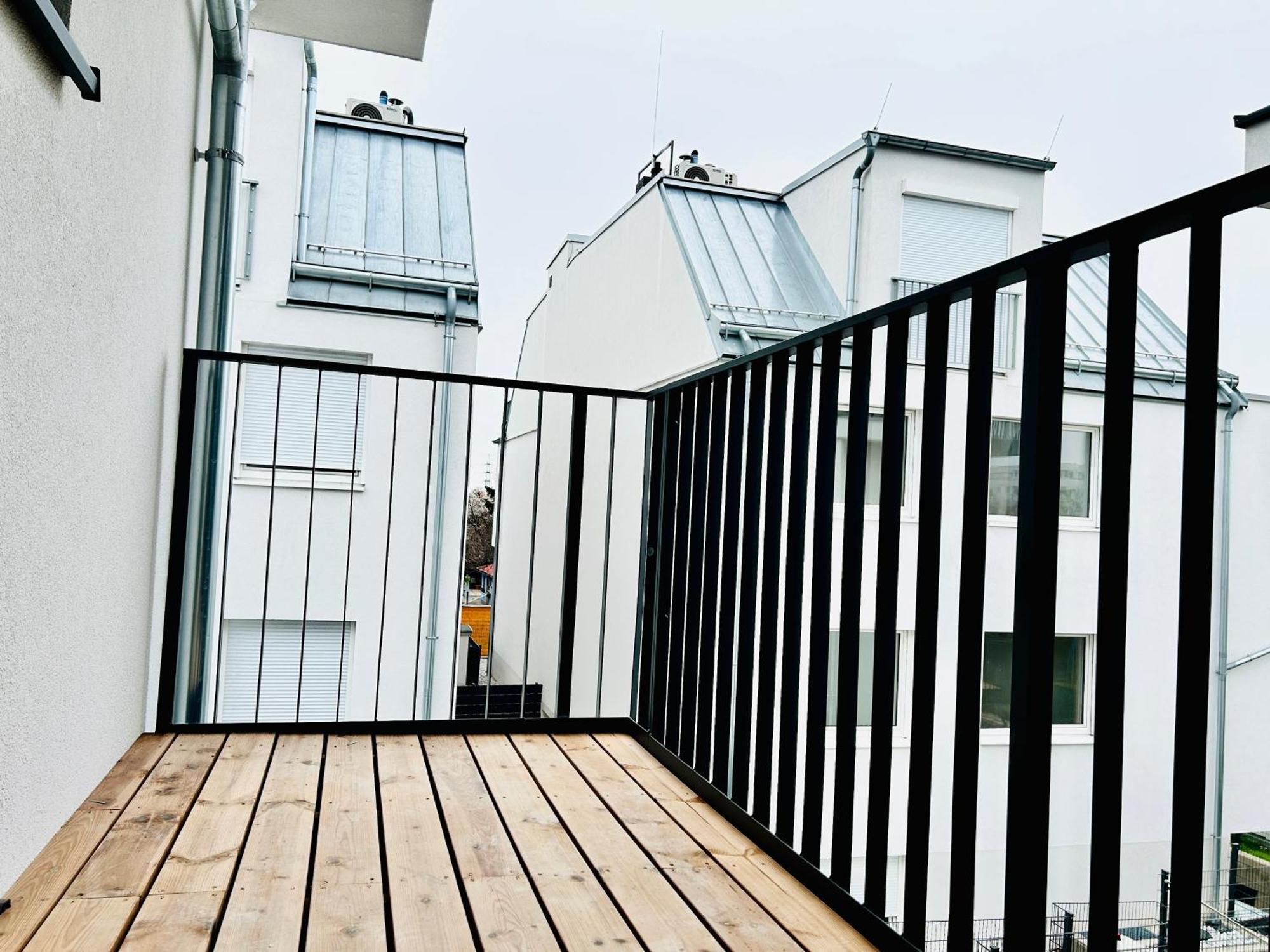 Modern Apartment With Balcony & Free Parking - Nearby Metro Viena Exterior foto
