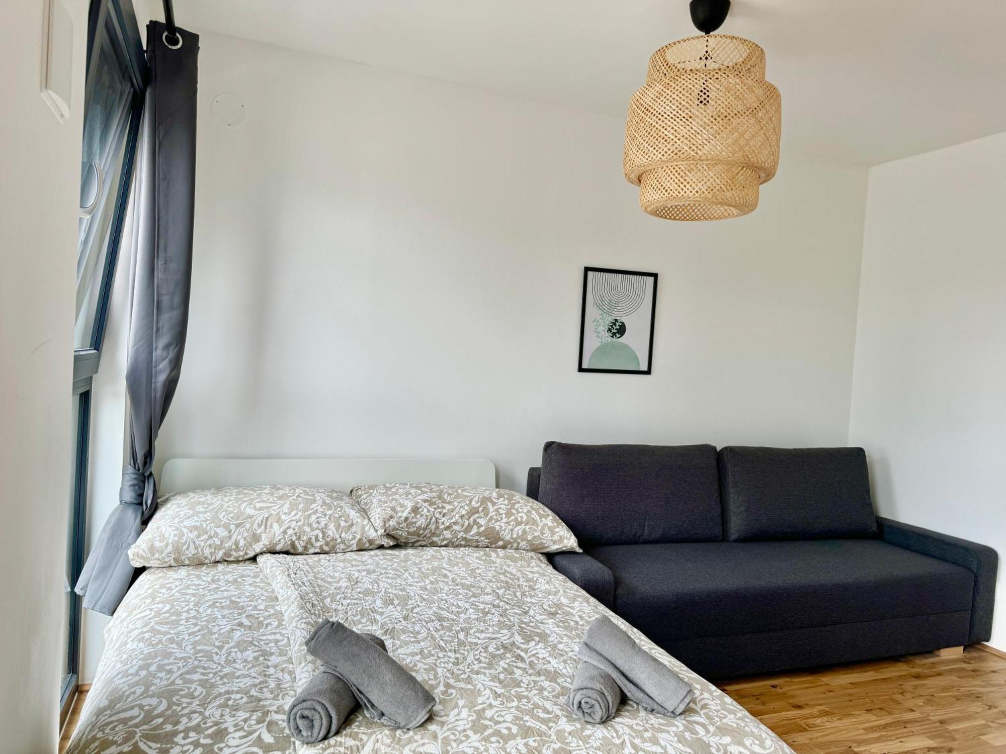Modern Apartment With Balcony & Free Parking - Nearby Metro Viena Exterior foto