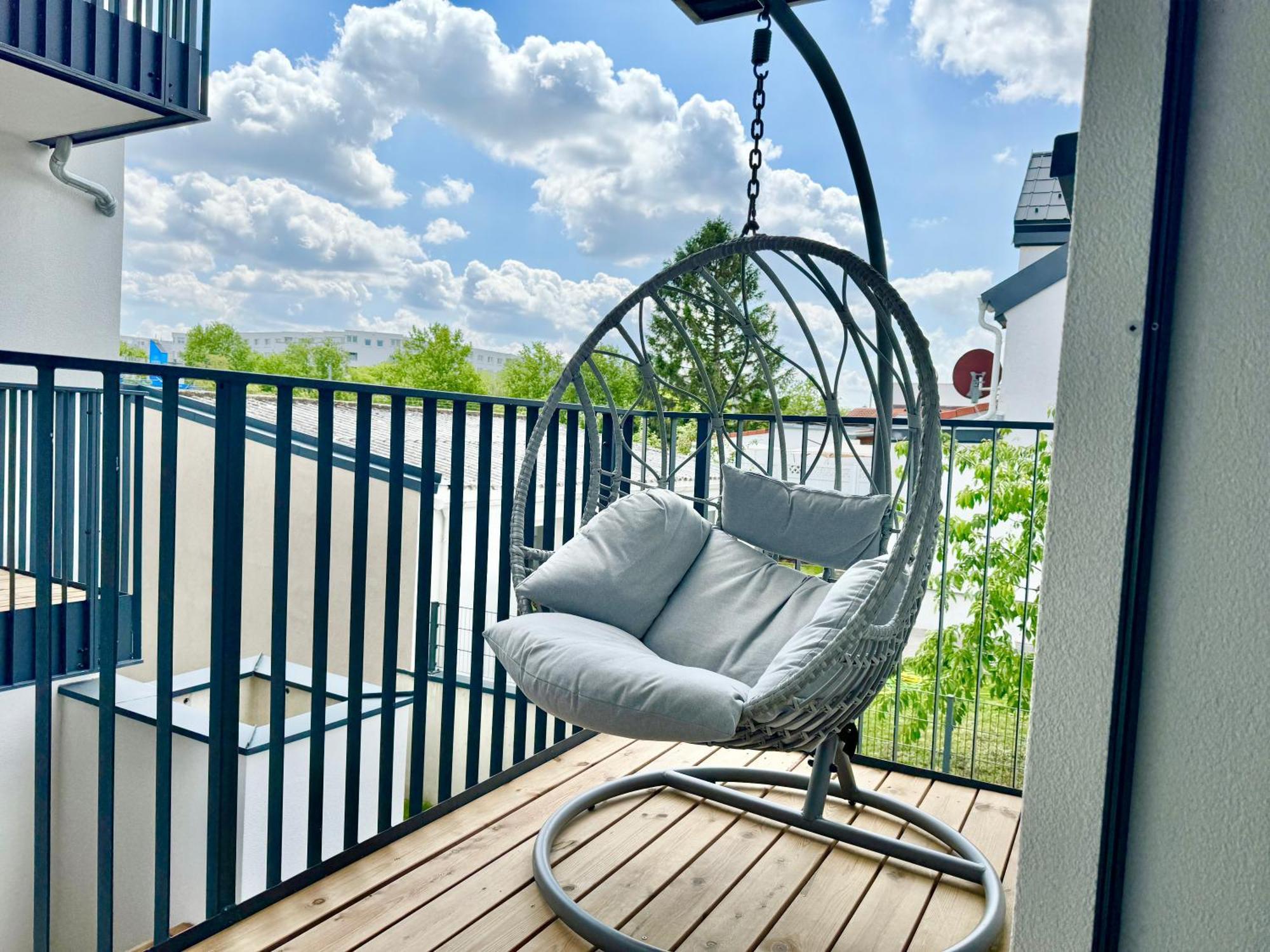 Modern Apartment With Balcony & Free Parking - Nearby Metro Viena Exterior foto